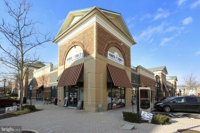 Building Photo - 1424 Piccard Dr