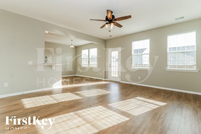 Building Photo - 189 Daniels Creek Cir