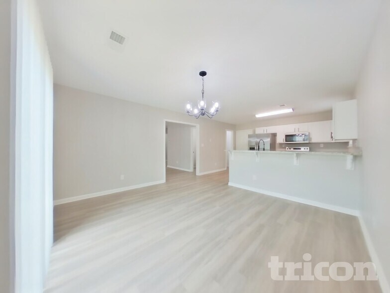 Building Photo - 4635 Christenbury Hills Ln