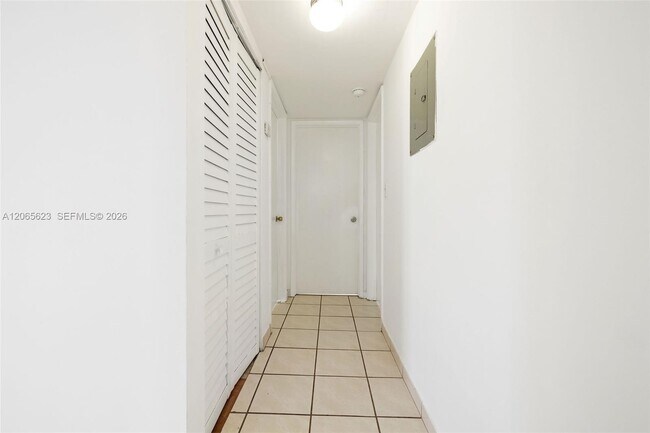 Building Photo - 10050 NW 9th St Cir