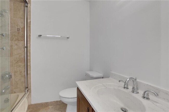 Building Photo - 600 Rounsaville Rd