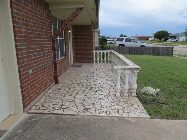 Building Photo - "Spacious 4-Bedroom Retreat with 2 Baths in Prime Killeen Location – 1,590 Sq Ft of Comfort!"