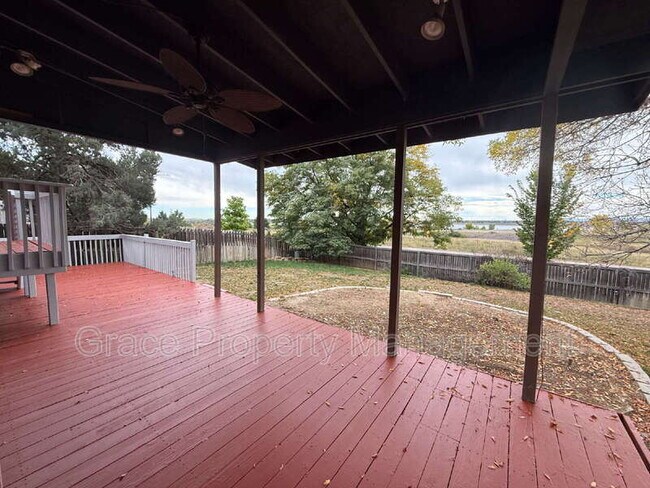 Building Photo - 10924 W 100th Dr