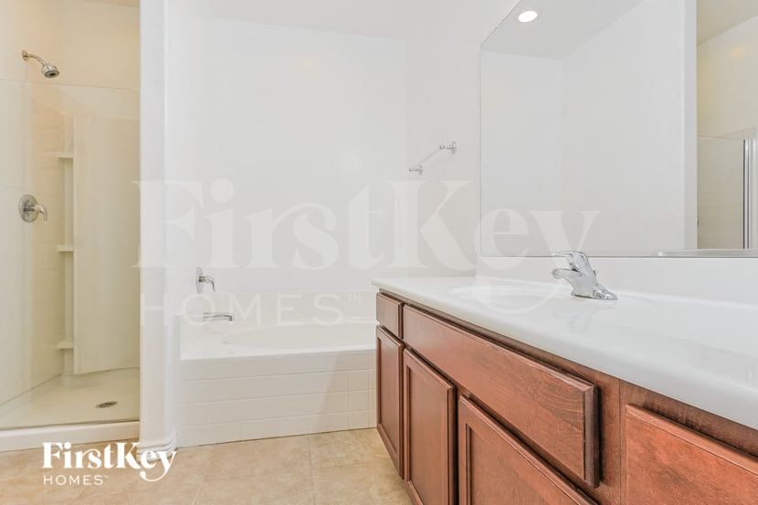 Building Photo - 20392 N Mac Neil St