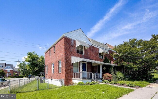 Building Photo - 3243 Kentucky Ave