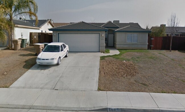 Primary Photo - GREAT 4 BEDROOM HOME IN THE NORTH EAST