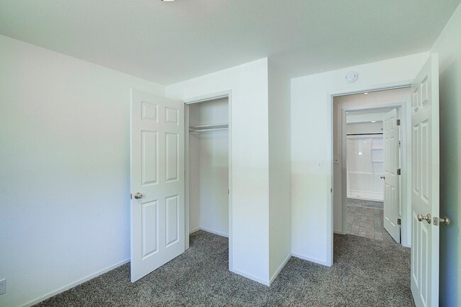 Building Photo - 3Bd/1.75Ba Edmonds House