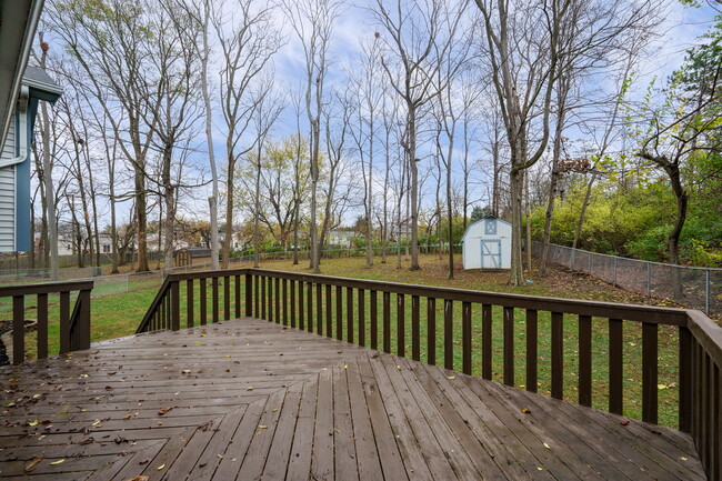 Building Photo - 4527 Williamsport Dr