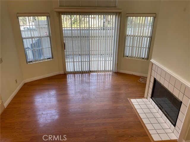 Building Photo - 2300 Maple Ave