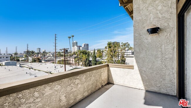 Building Photo - 1505 Purdue Ave