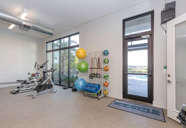 Building Photo - 2501 Bienville Blvd
