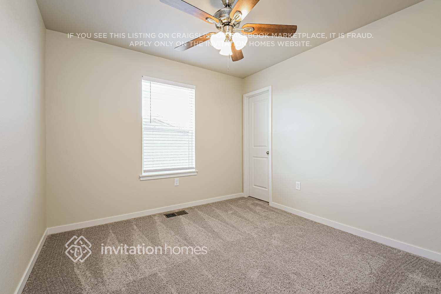 Building Photo - 850 Mesic Ln