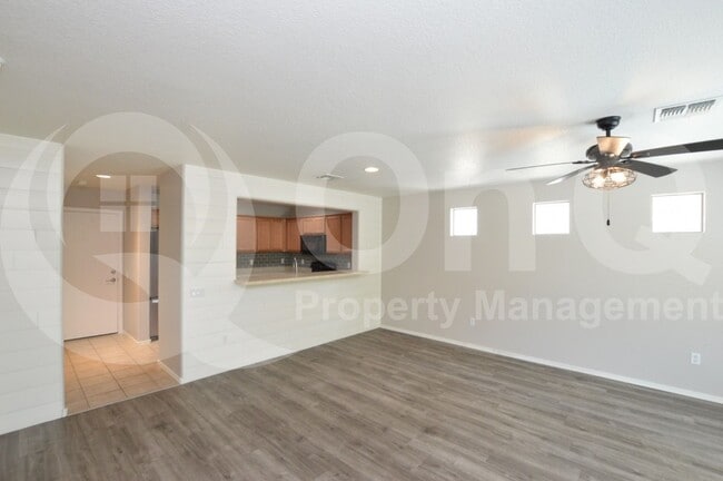 Building Photo - 5750 S Ladyslipper Pl