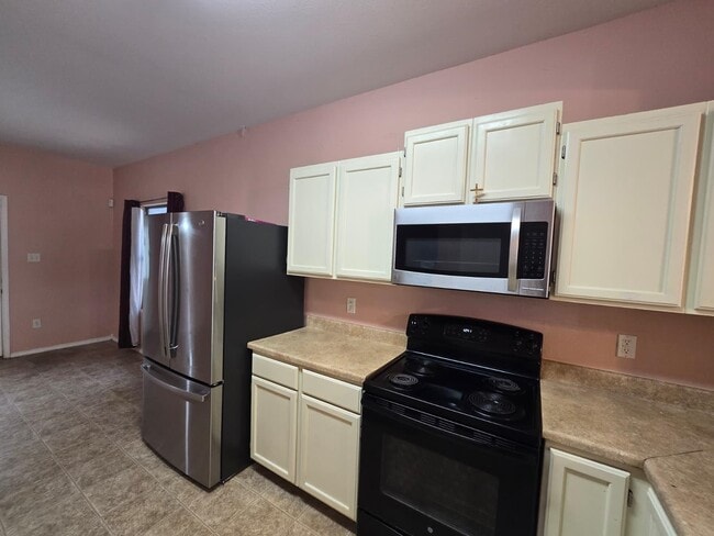 Building Photo - 5507 Marlin Dr