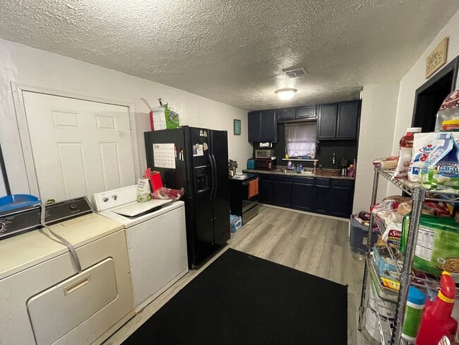 Building Photo - AS IS- Lease to Purchase Home!