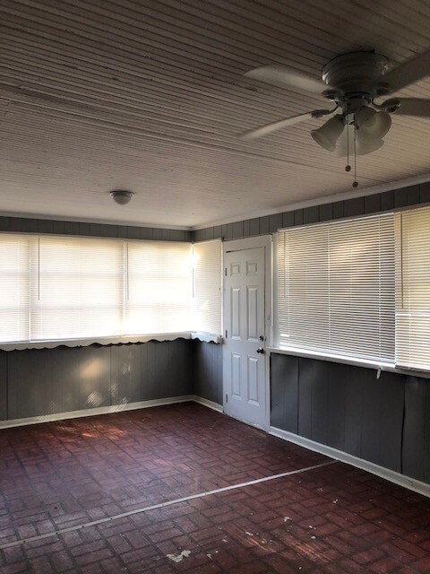 Building Photo - 1401 Church St