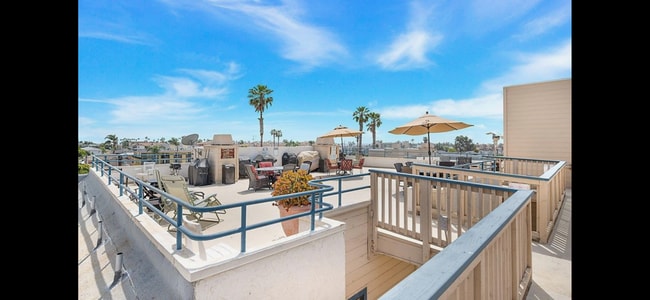 Building Photo - 270 Dahlia Ave