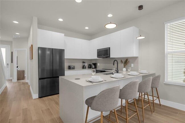 Building Photo - 1415 Serendipity Ln