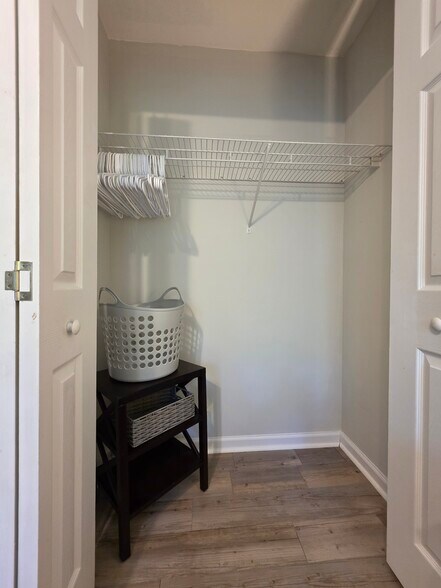 2nd bedroom Closed - 3664 Augusta Springs Dr