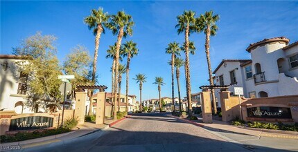 Building Photo - 50 Aura de Blanco St