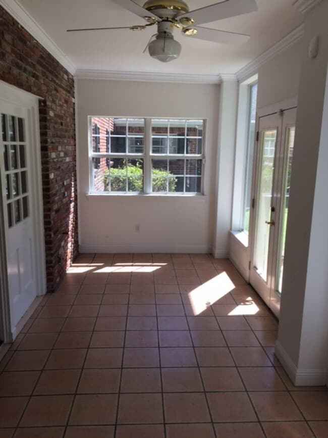 Building Photo - 7656 Rienzi Blvd