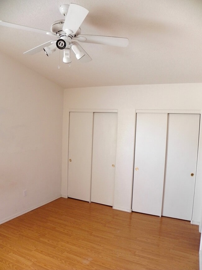 Building Photo - Prominent 3 Bedroom, 2 Bath Single Story Home In Rio Rancho!