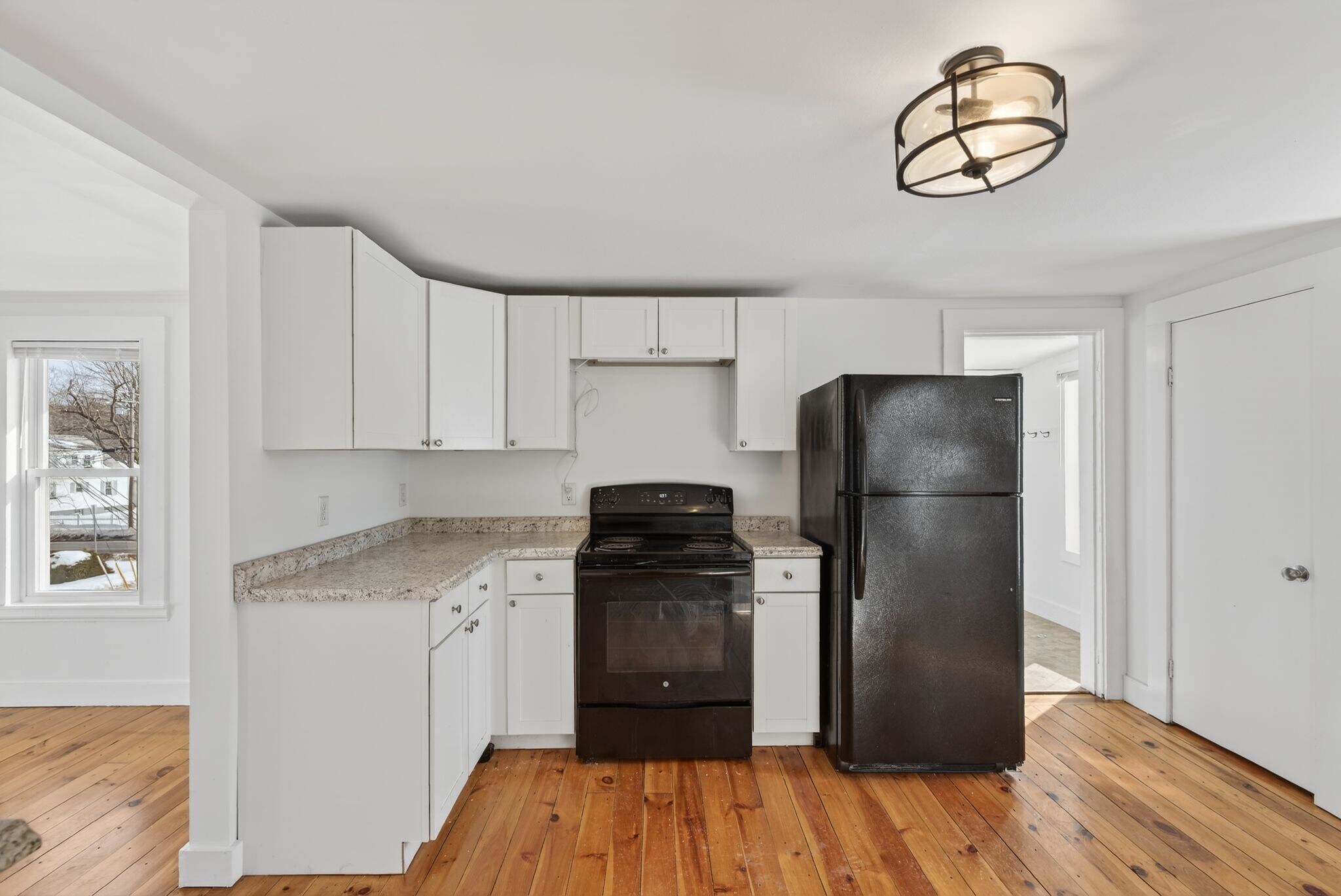 Building Photo - 28 DuPont Ave