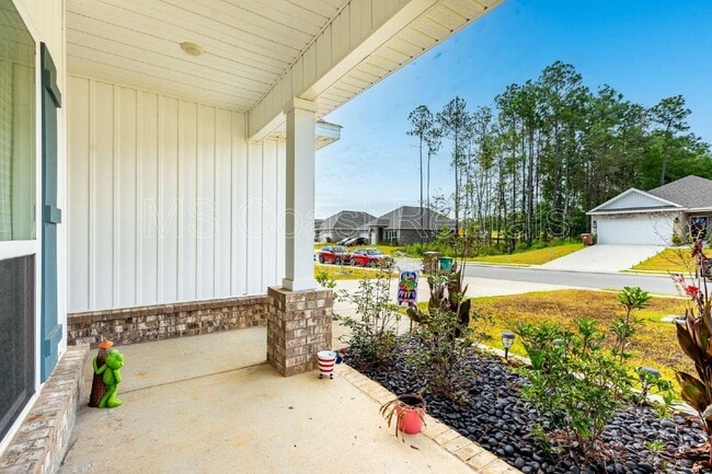 Building Photo - 5702 Overland Dr
