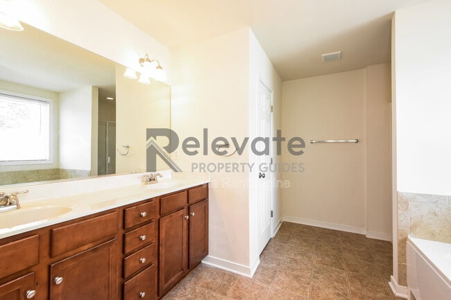 Building Photo - 2913 Bayfront Way