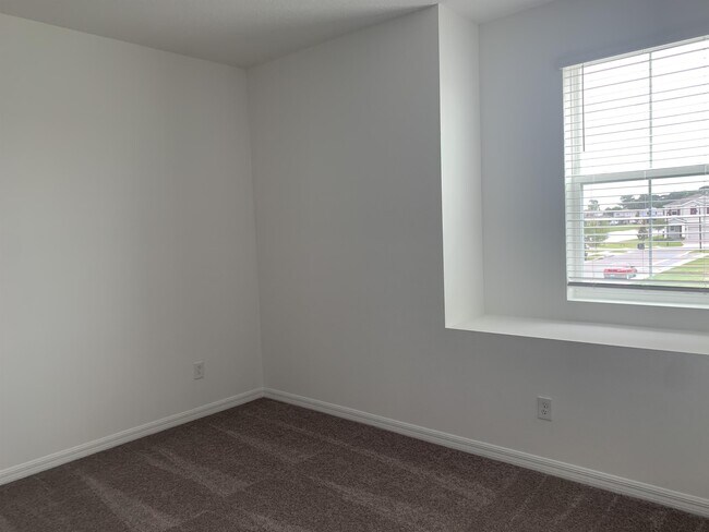 Building Photo - 2253 Emerald Springs Dr