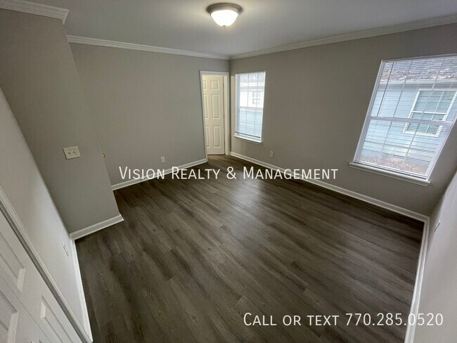 Building Photo - 1040 Thomasville Estates Dr SE