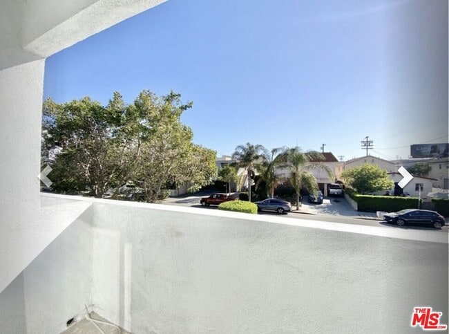 Building Photo - 3824 Keystone Av