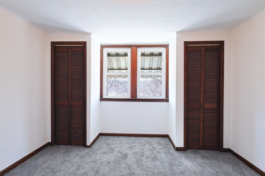 Building Photo - 36 Hawthorne Ave