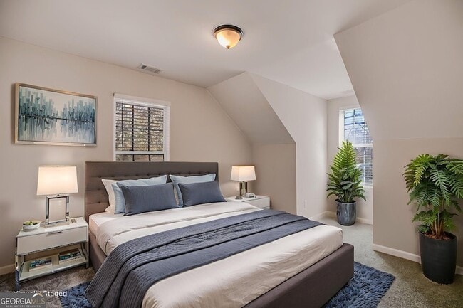 Building Photo - 960 N Grand Ave NW