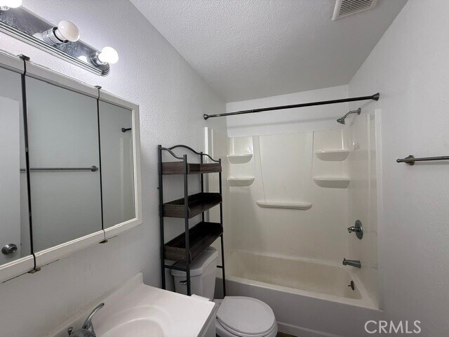 Building Photo - 808 Coriander Dr