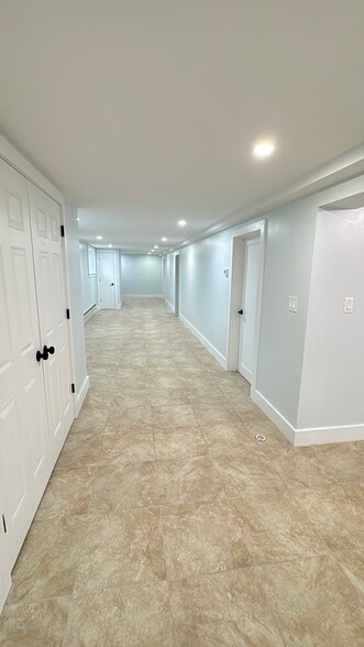 Living room - 11945 Sutphin Blvd