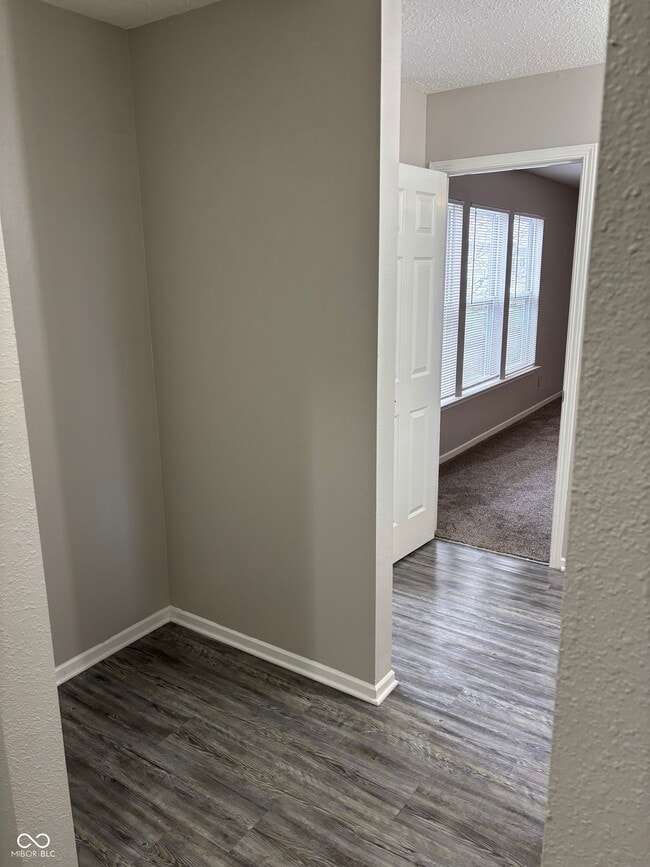 Building Photo - 1380 King Maple Dr