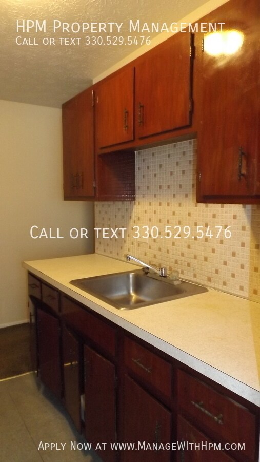 Building Photo - 841 Silver Meadows Blvd