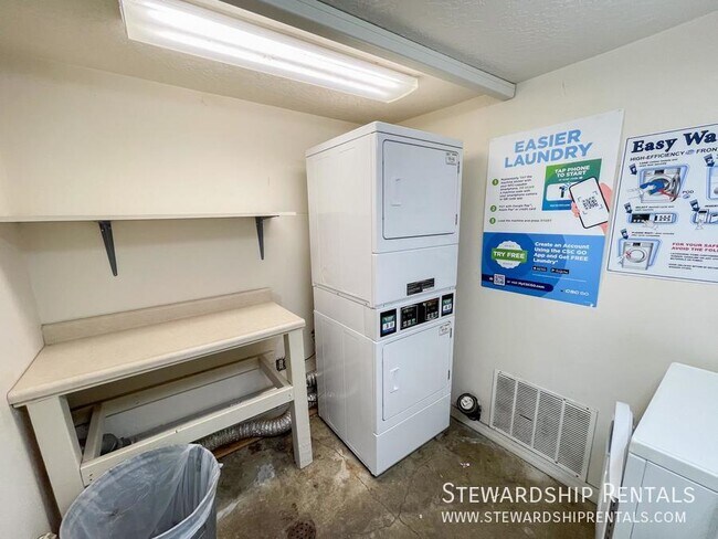 Building Photo - 1831 Kincaid St