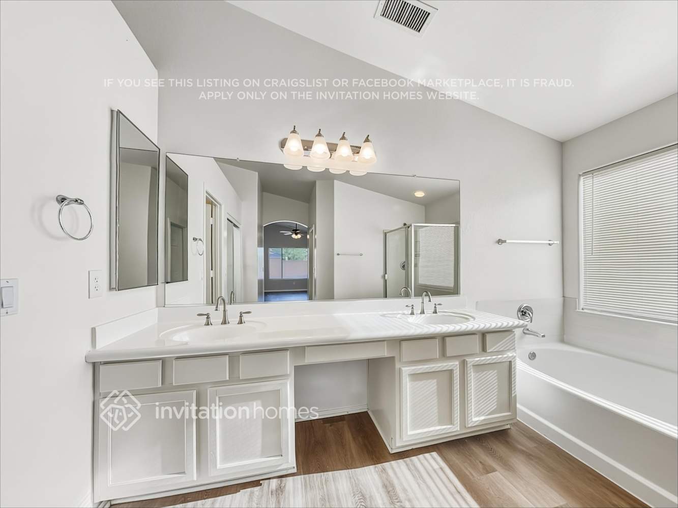 Building Photo - 8524 W Chickasaw St