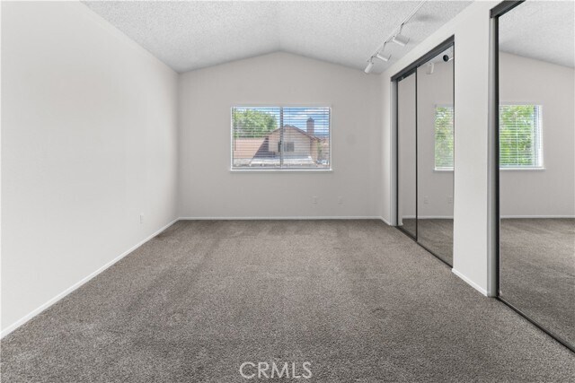 Building Photo - 1232 Kings Rd