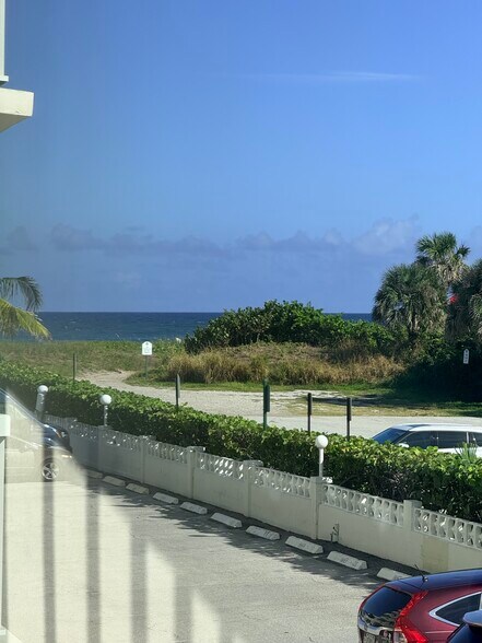 Building Photo - 125 Ocean Ave