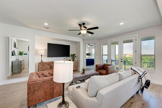 Building Photo - 8417 Thompson Teal Trl