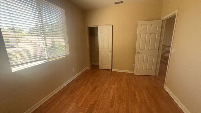 Building Photo - 3548 Santa Maria Ave
