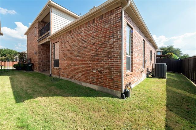 Building Photo - 2709 White Dove Dr