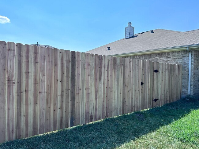 Building Photo - 9530 Flying Eagle Ct