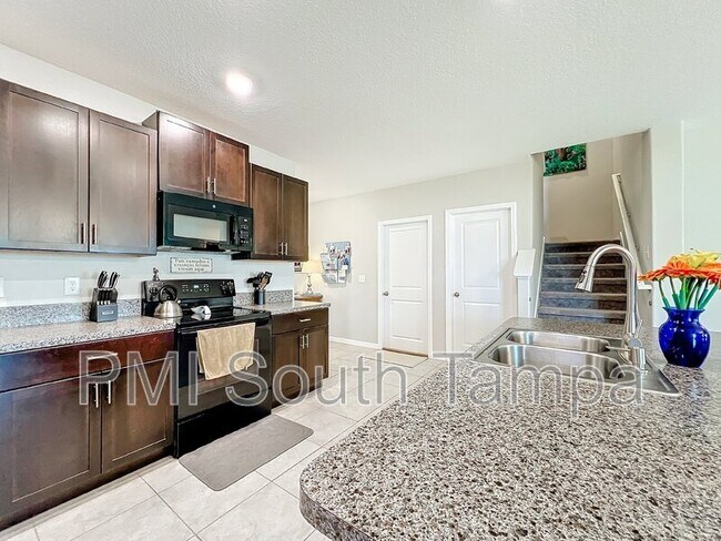 Building Photo - 11116 Sage Canyon Dr.