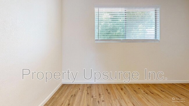 Building Photo - 2741 Gilmore Ln