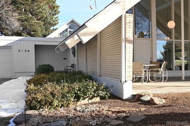 Building Photo - 3130 S Monroe St