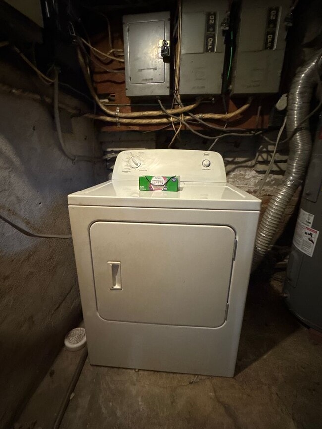 Building Photo - 51 S Franklin St